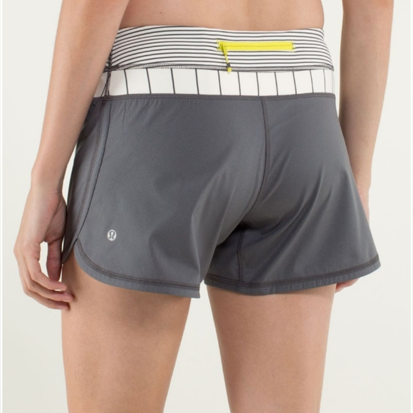 Lululemon Groovy Run Short - Picture 7 of 9